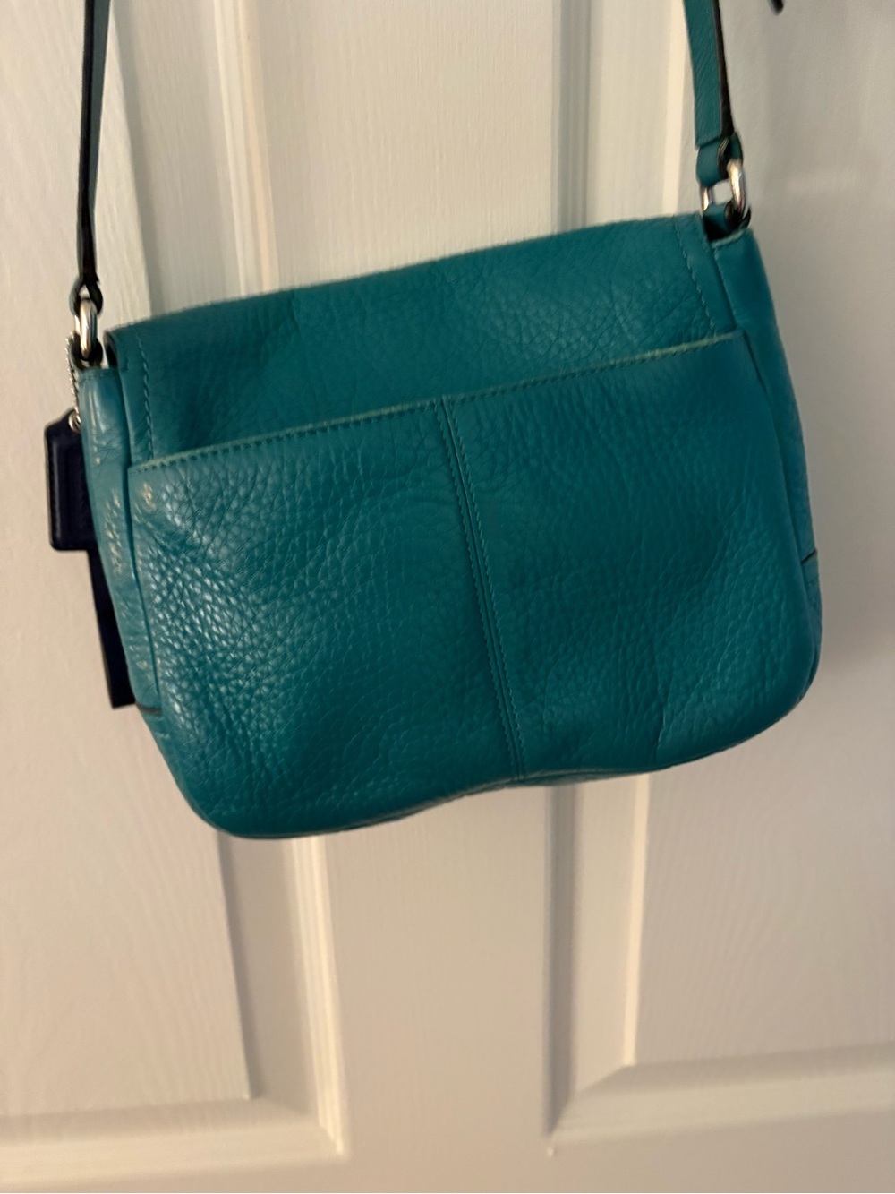 COACH F23663 Park Taylor Jade Green Pebble Leather Turn Lock Flap Messenger - Picture 9 of 9